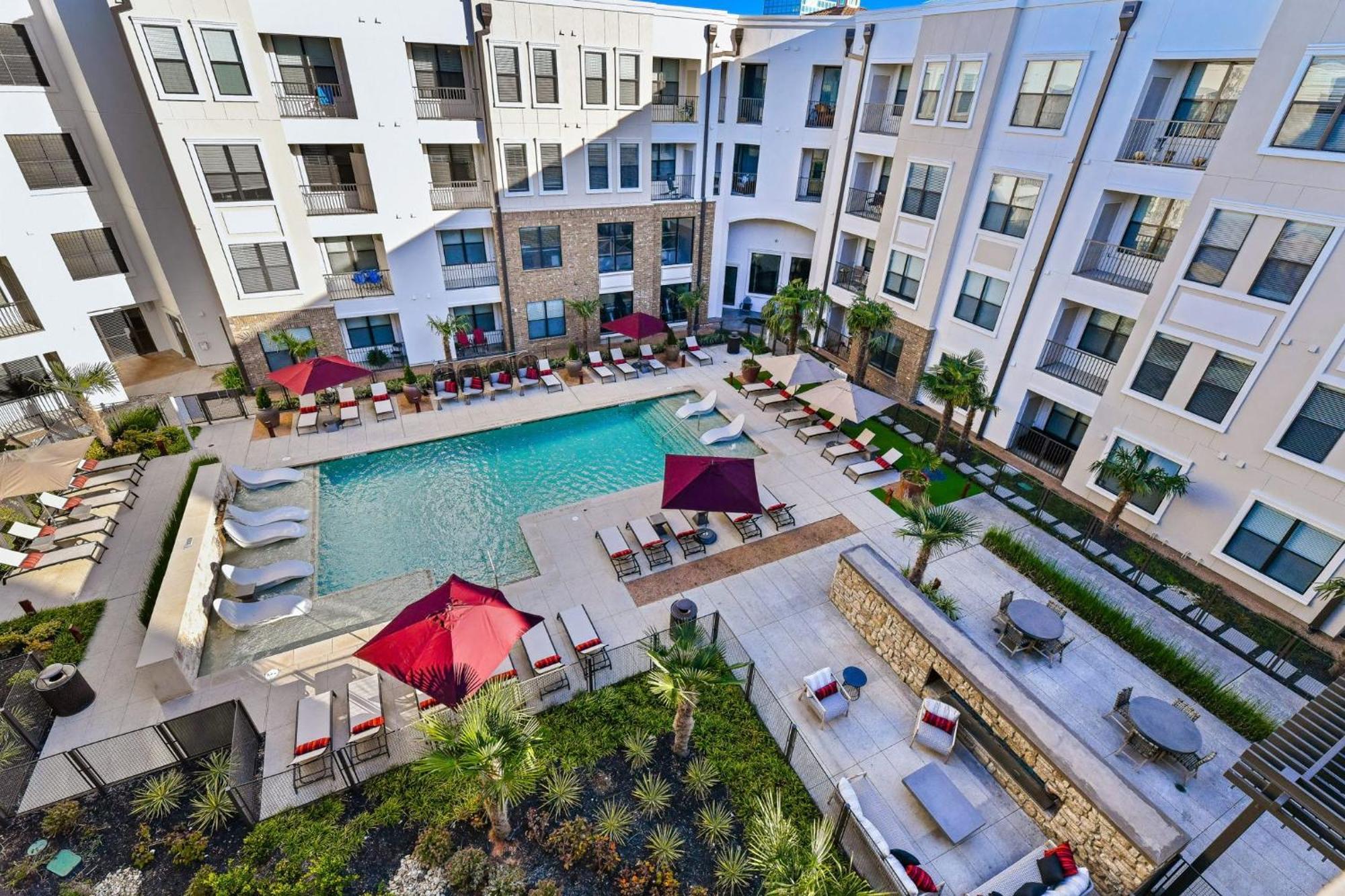 Appartement Stylish 2b2b Near Toyota Hq The Star Legacy West 2359 Frisco