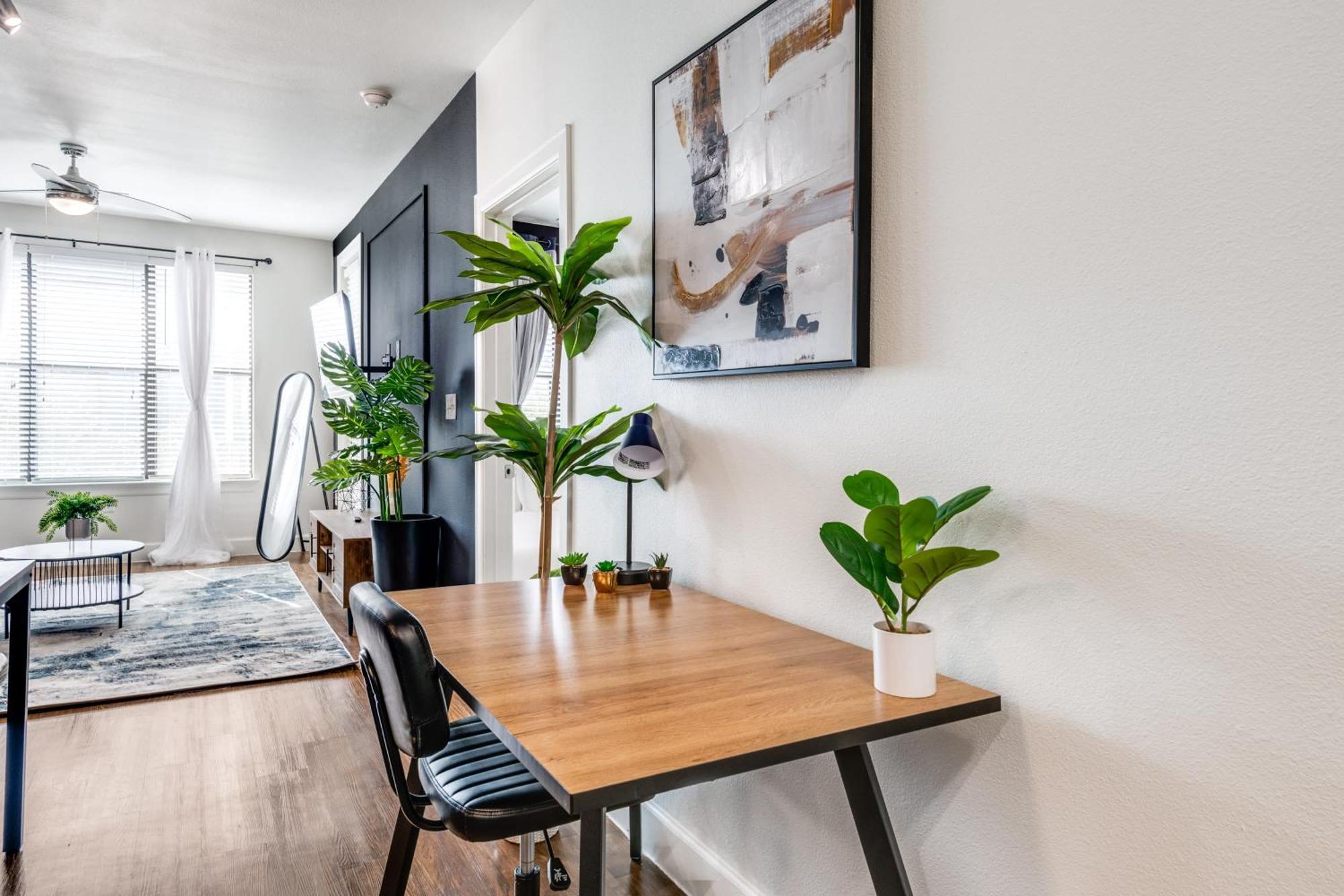 Stylish 2b2b Near Toyota Hq The Star Legacy West 2359 Appartement